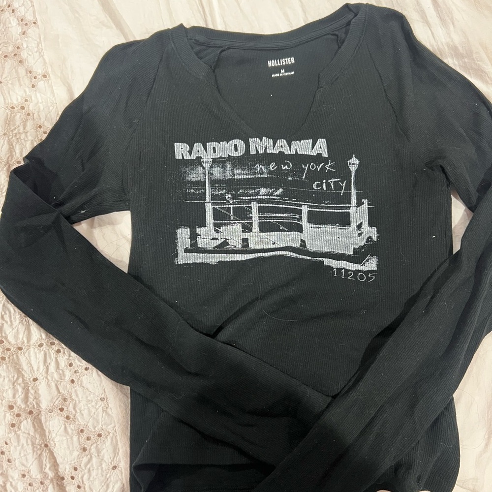 Hollister Black Ribbed Long Sleeve Tee